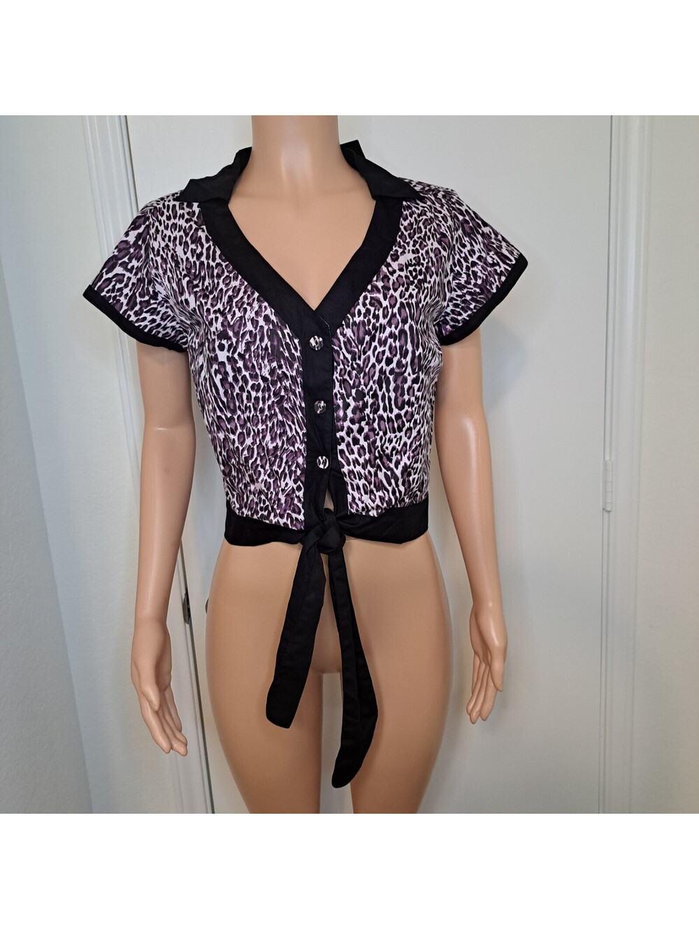 Dead Threads Purple Leopard Print Goth Blouse Shirt Button Down Womens Size S